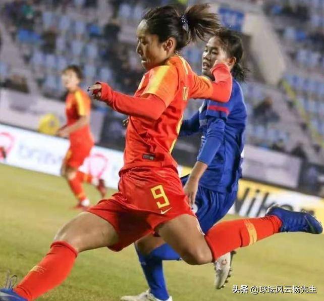 爱游戏在线登录-黄队女足士气高昂，备战国际锦标赛