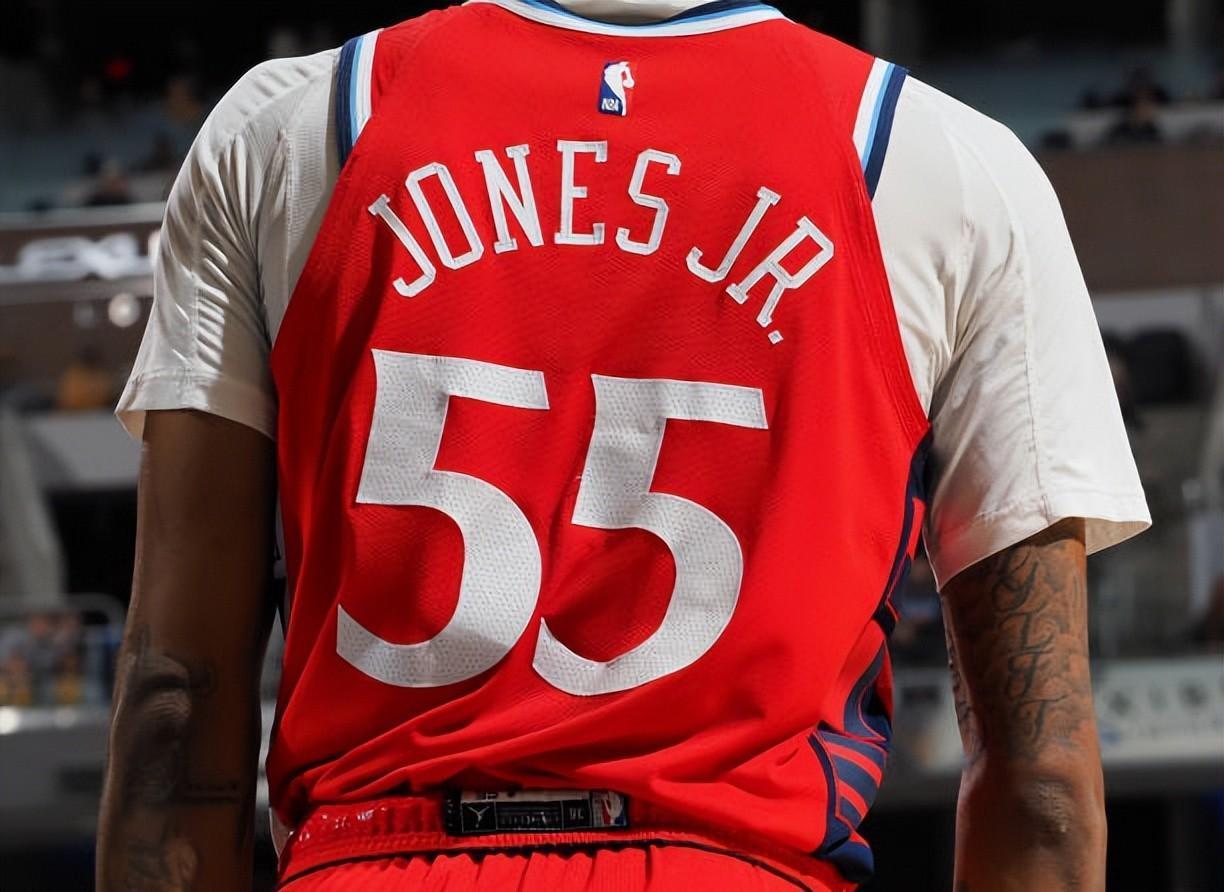 快船客场惨败,近期表现开始出现波动的简单介绍 快船客场惨败,近期表现开始出现波动的简单介绍