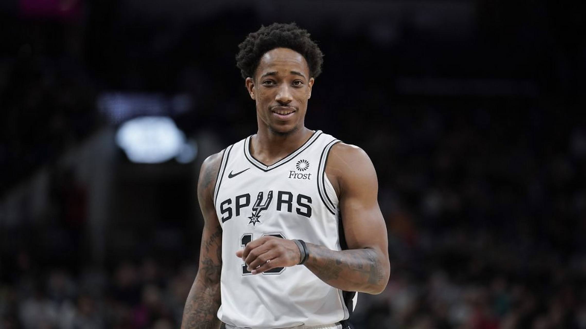 马刺胜骑士,德罗赞炉火纯青 马刺胜骑士,德罗赞炉火纯青